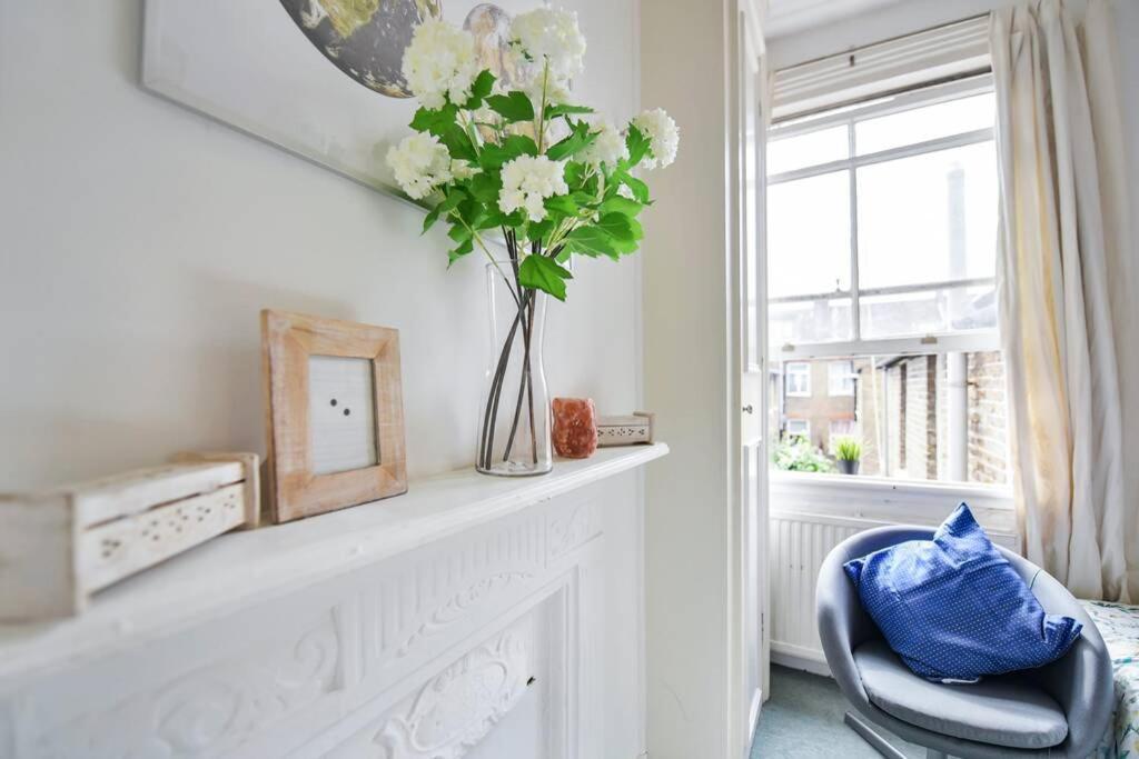 Groves 4 Bedroom, Shepherds Bush Лондон Екстер'єр фото